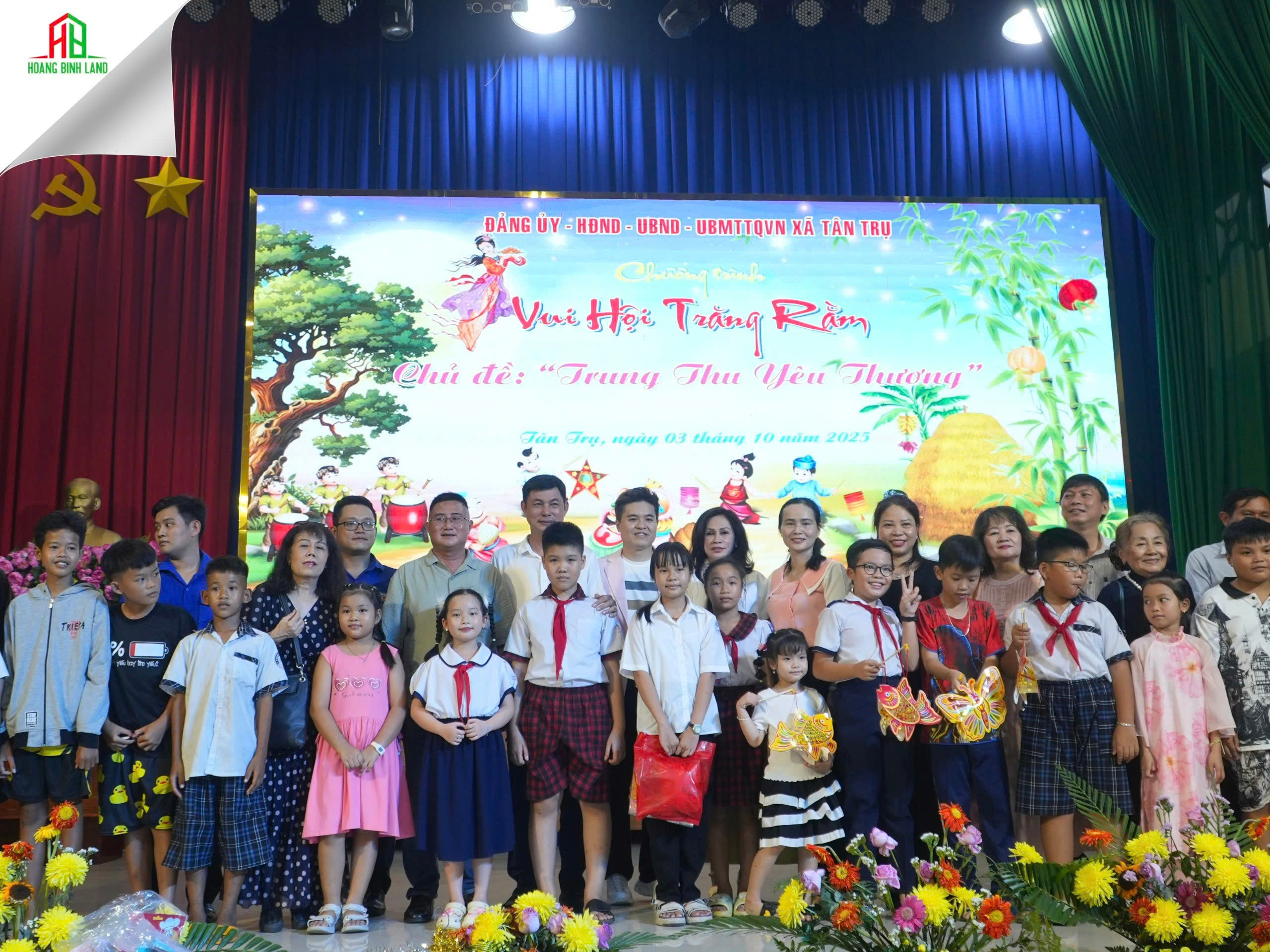 TẾT TRUNG THU YÊU THƯƠNG CÙNG HOÀNG BÌNH LAND 